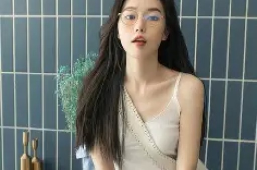 网红直播卖惨翻车虚假深情割韭菜这出戏演砸了！
